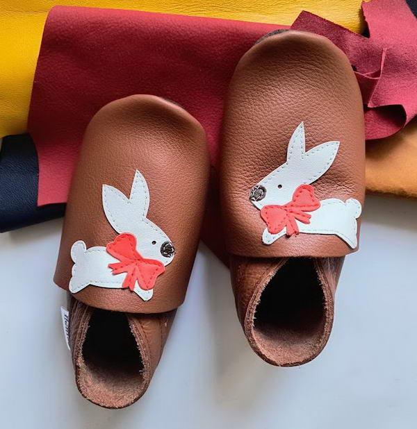Детски пантофки Зайци